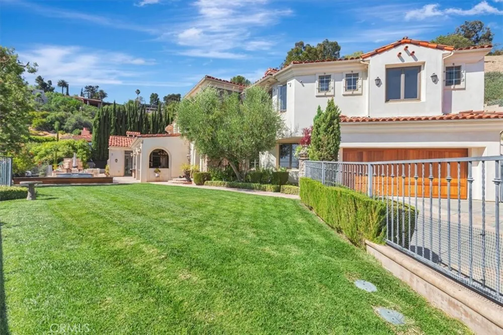 11451 Plantero Drive North Tustin, CA 92705