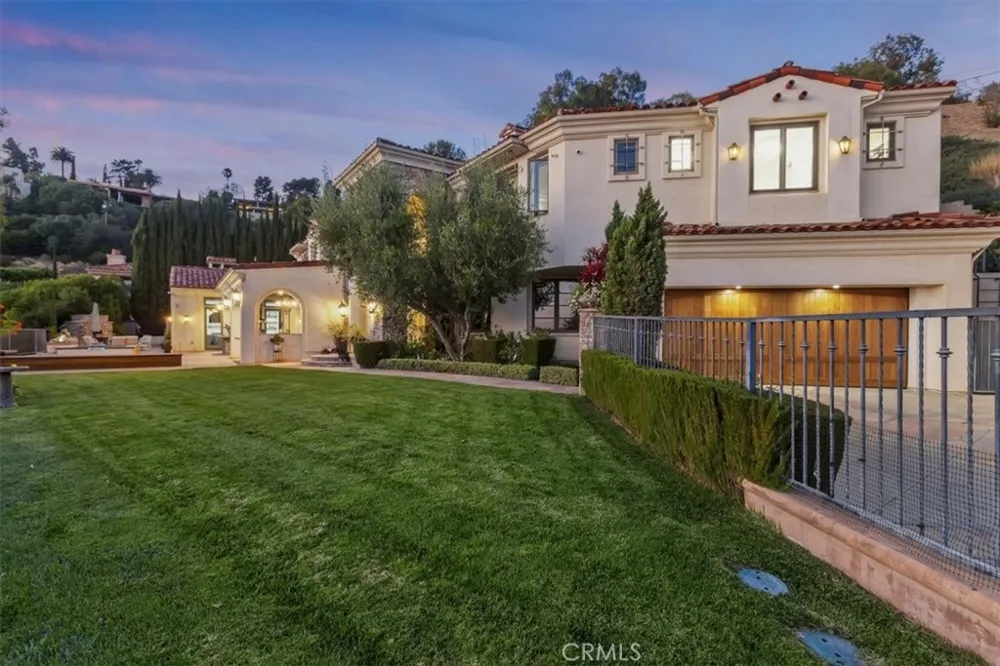 11451 Plantero Drive North Tustin, CA 92705