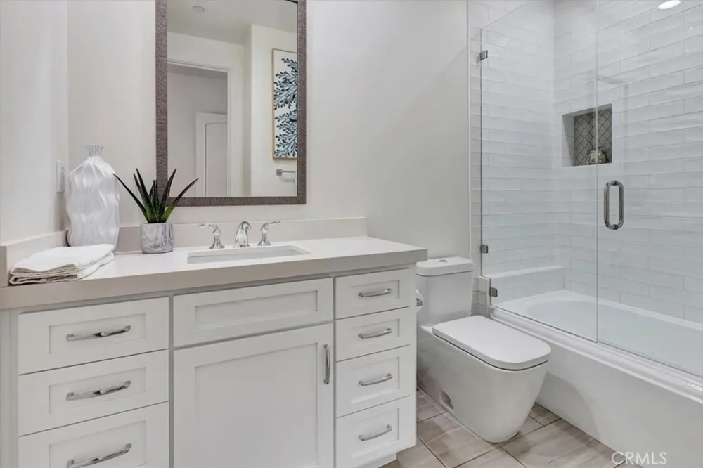 11451 Plantero Drive North Tustin, CA 92705