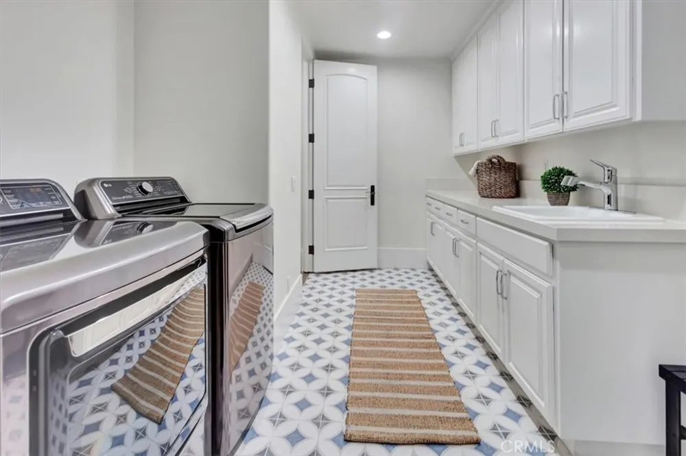 11451 Plantero Drive North Tustin, CA 92705