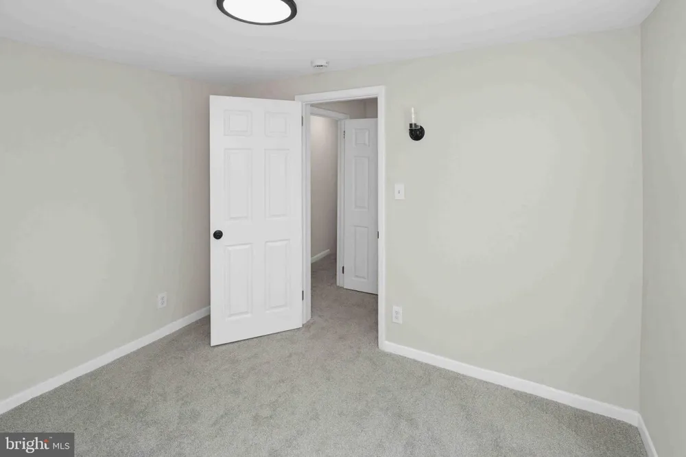 828 MILL ST Phillipsburg, NJ 08865