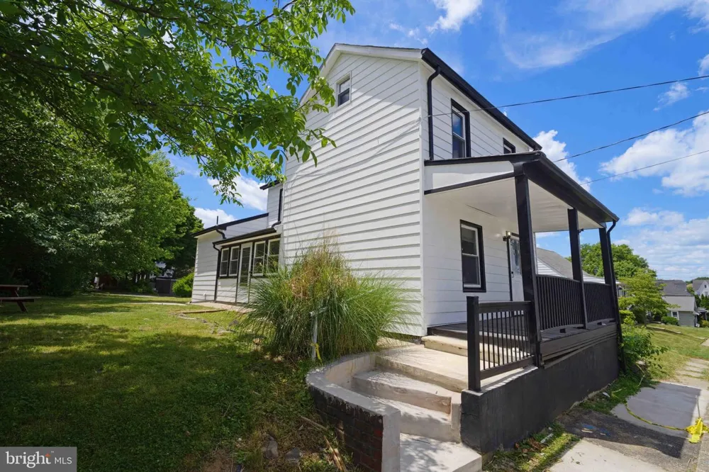 828 MILL ST Phillipsburg, NJ 08865