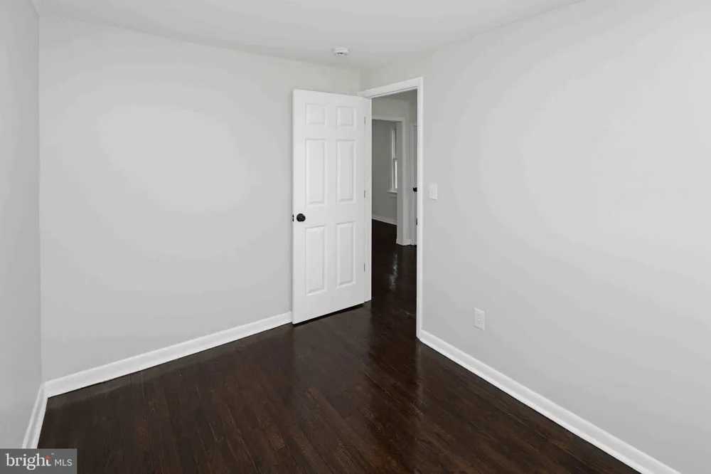828 MILL ST Phillipsburg, NJ 08865