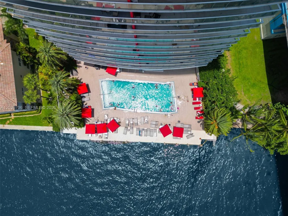 2600 E Hallandale Beach Blvd #T3001 Hallandale Beach, FL 33009