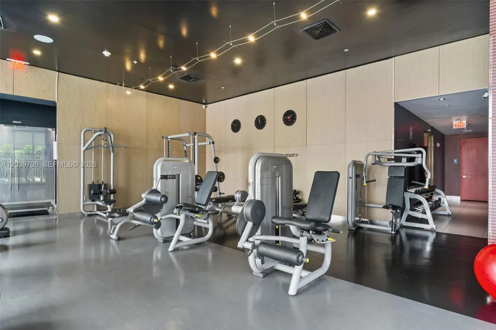 2600 E Hallandale Beach Blvd #T3001 Hallandale Beach, FL 33009