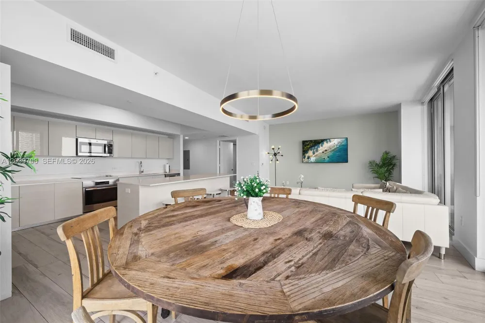 2600 E Hallandale Beach Blvd #T3001 Hallandale Beach, FL 33009