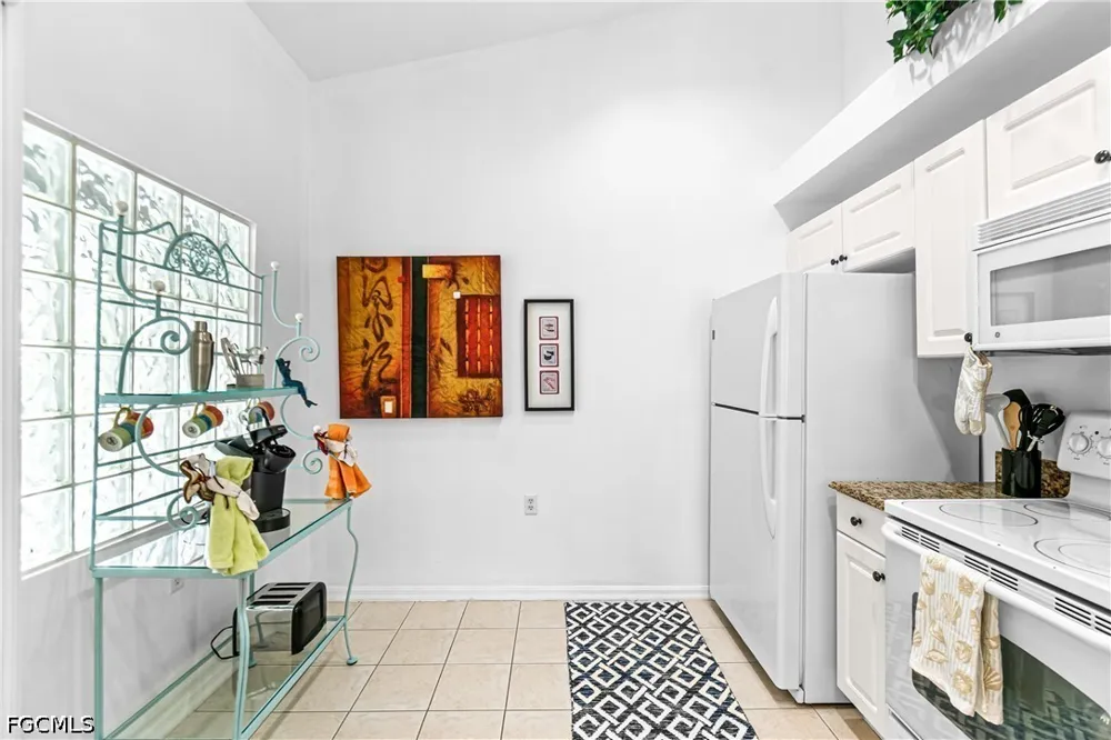 Summergate Circle #204 Fort Myers, FL 33913