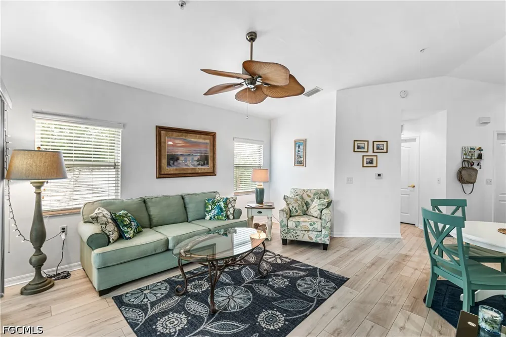 Summergate Circle #204 Fort Myers, FL 33913