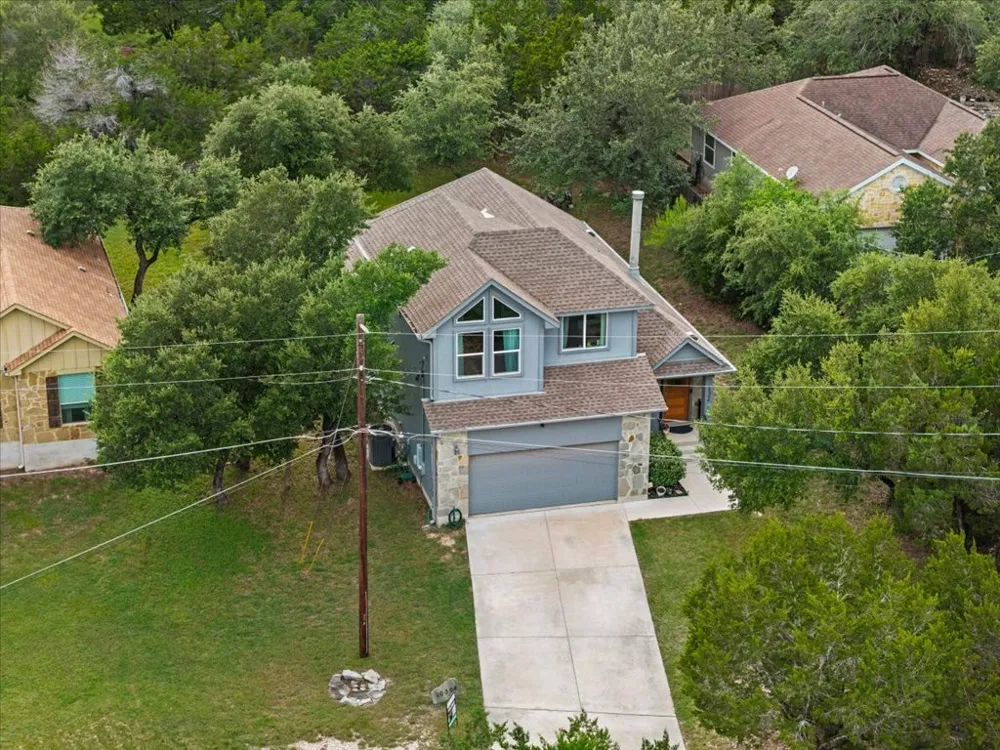 10304 Twin Lake Circle Dripping Springs, TX 78620