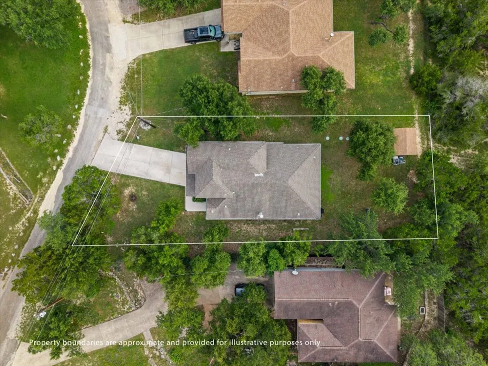 10304 Twin Lake Circle Dripping Springs, TX 78620