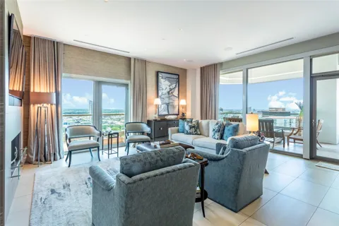 2300 WOLF STREET #14C