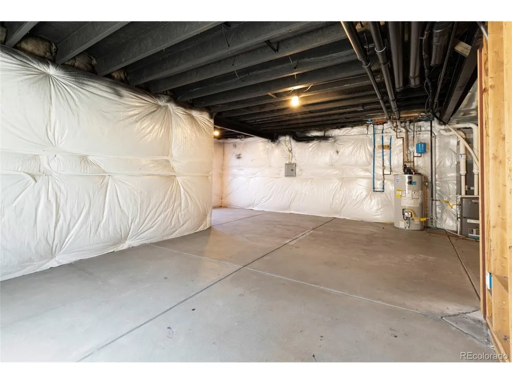 135 Foxtail Drive Hudson, CO 80642