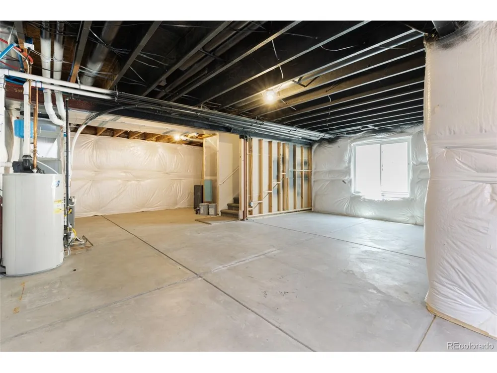 135 Foxtail Drive Hudson, CO 80642