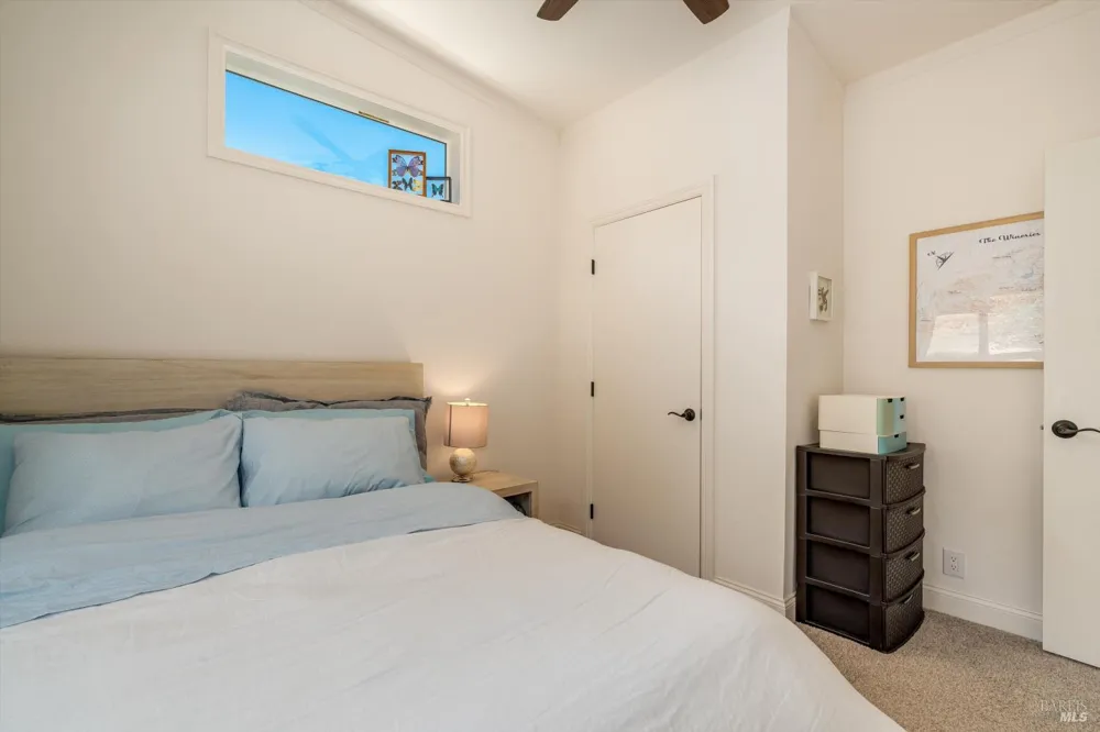 1055 Sundown Trail Santa Rosa, CA 95404