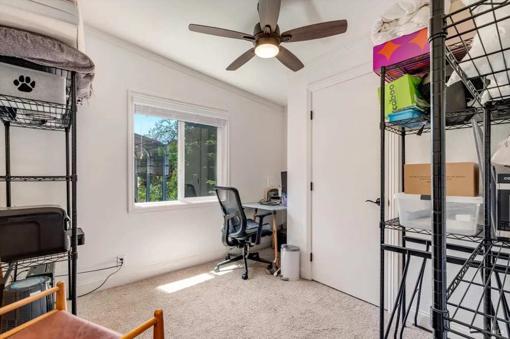 1055 Sundown Trail Santa Rosa, CA 95404