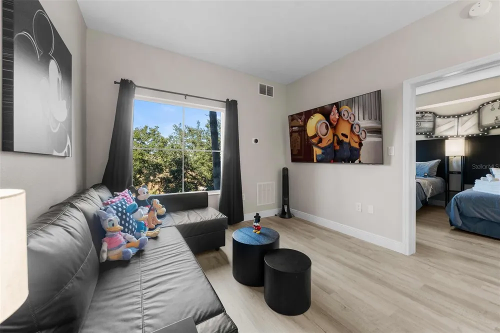 8303 PALM PARKWAY Orlando, FL 32836