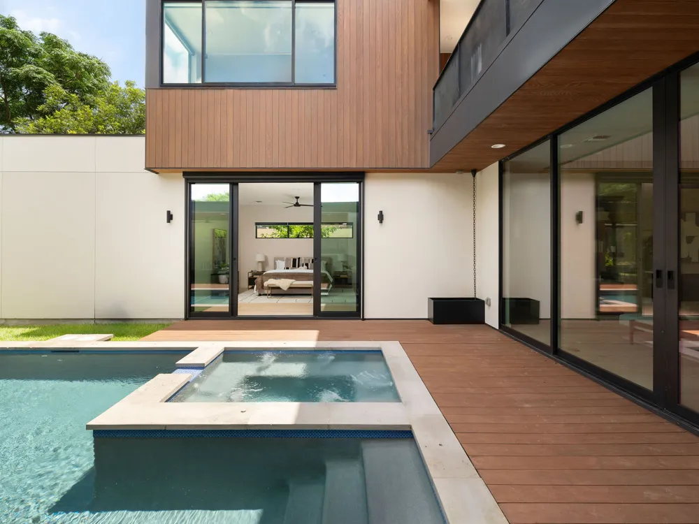 2104 Ann Arbor Avenue Austin, TX 78704