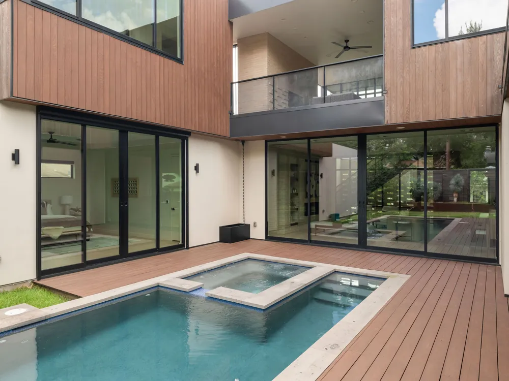2104 Ann Arbor Avenue Austin, TX 78704