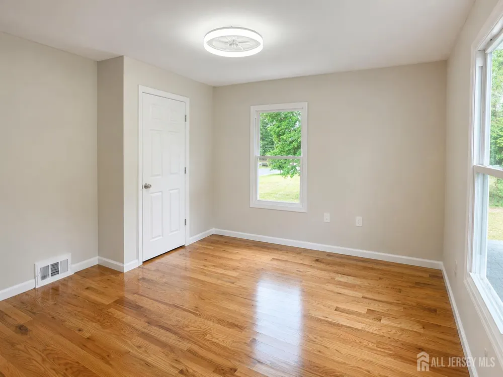 322 Madison Avenue Newfield, NJ 08344