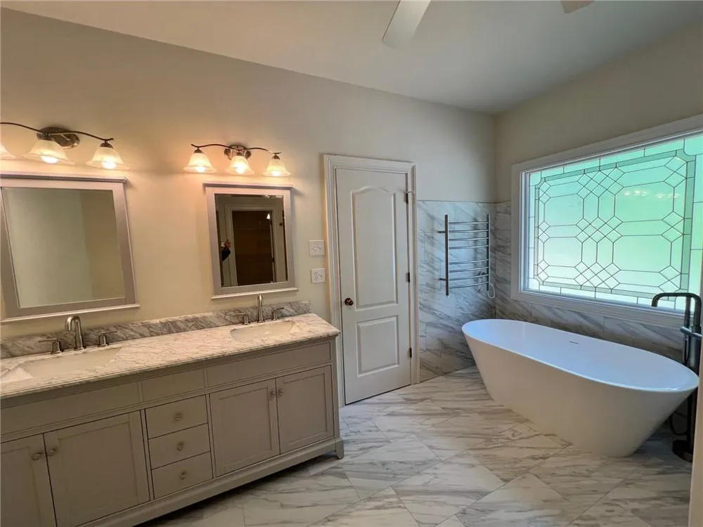 194 Sweetwater Ridge Hoschton, GA 30548