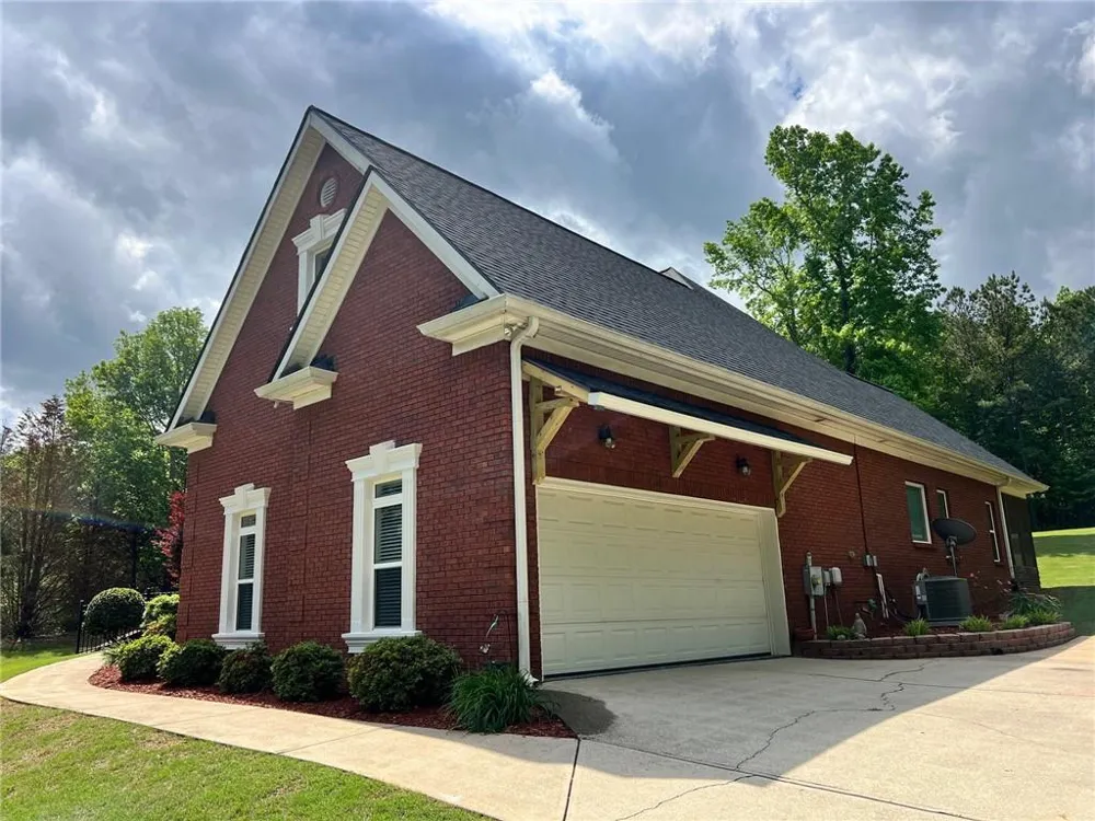 194 Sweetwater Ridge Hoschton, GA 30548
