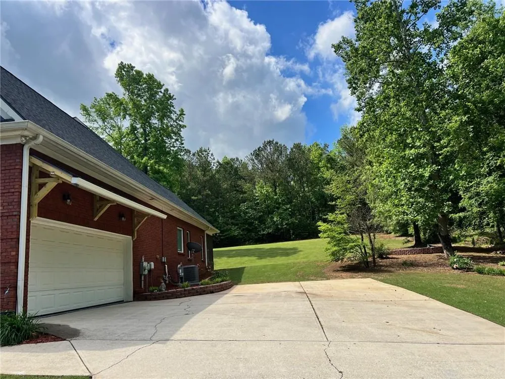 194 Sweetwater Ridge Hoschton, GA 30548