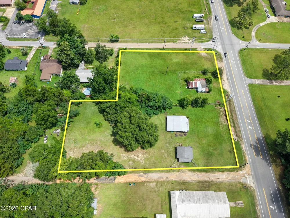 1103 S Waukesha Street Bonifay, FL 32425