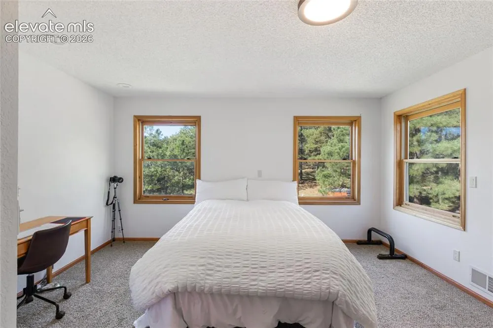 18673 Elbert Road Elbert, CO 80106