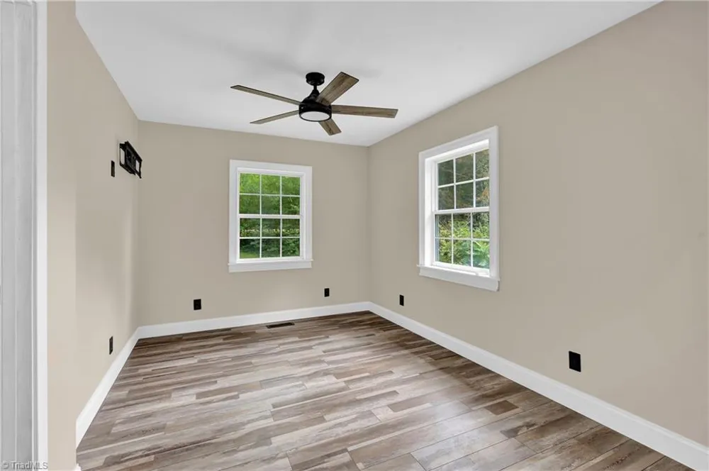 4507 US Highway 64 Mocksville, NC 27028