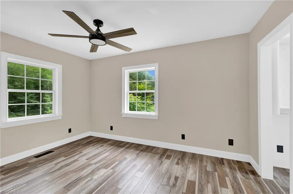 4507 US Highway 64 Mocksville, NC 27028
