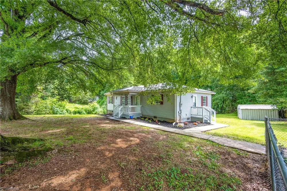 4507 US Highway 64 Mocksville, NC 27028