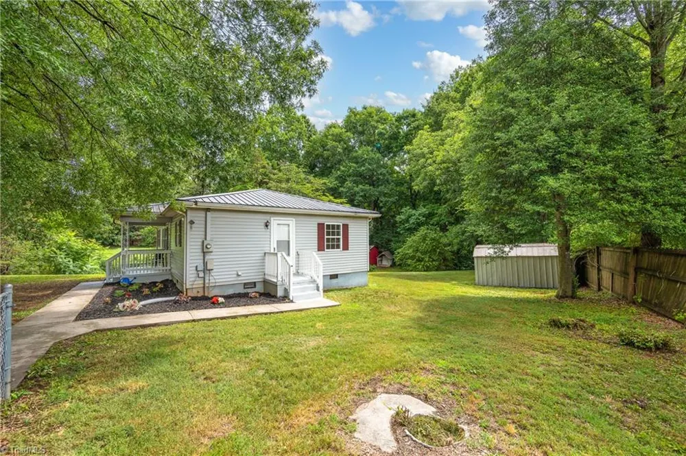 4507 US Highway 64 Mocksville, NC 27028