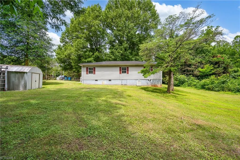 4507 US Highway 64 Mocksville, NC 27028