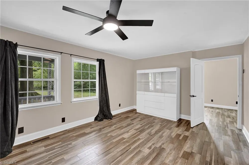 4507 US Highway 64 Mocksville, NC 27028