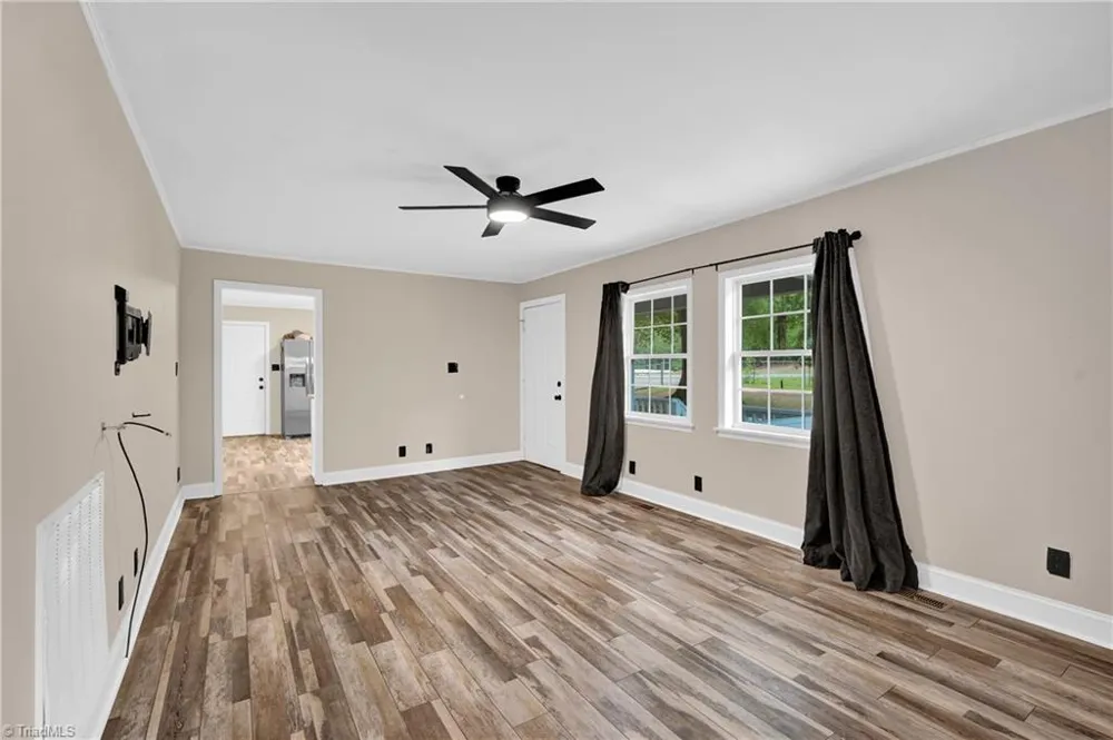4507 US Highway 64 Mocksville, NC 27028