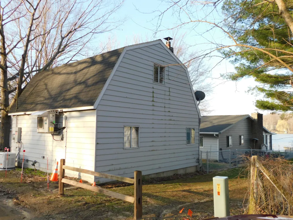 124 Peterson Drive Cheshire Township, MI 49055