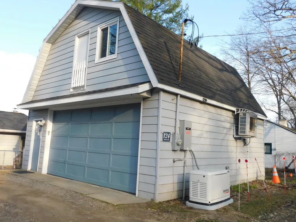 124 Peterson Drive Cheshire Township, MI 49055