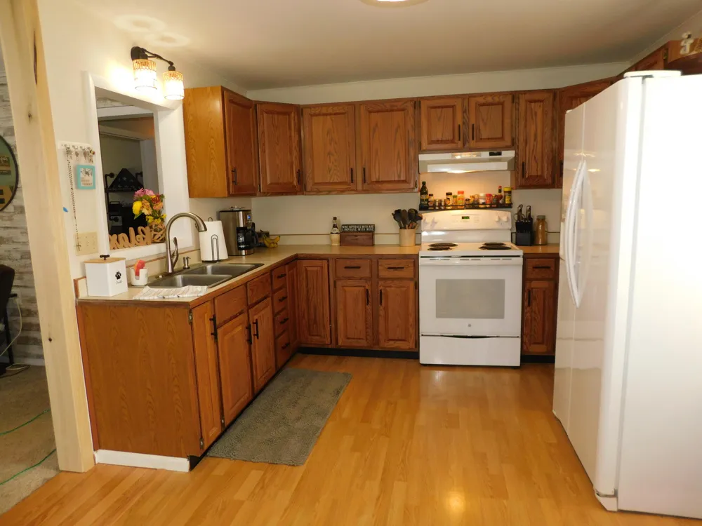 124 Peterson Drive Cheshire Township, MI 49055