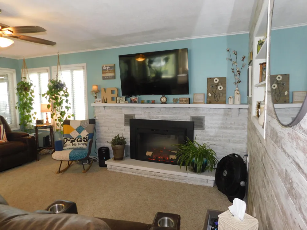 124 Peterson Drive Cheshire Township, MI 49055