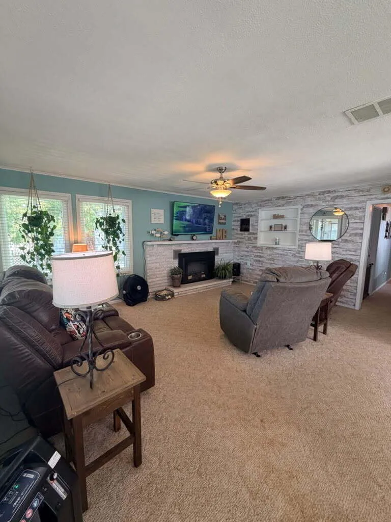 124 Peterson Drive Cheshire Township, MI 49055
