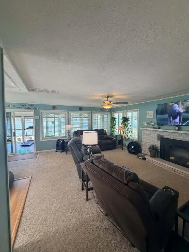 124 Peterson Drive Cheshire Township, MI 49055