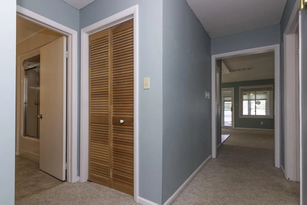 124 Peterson Drive Cheshire Township, MI 49055