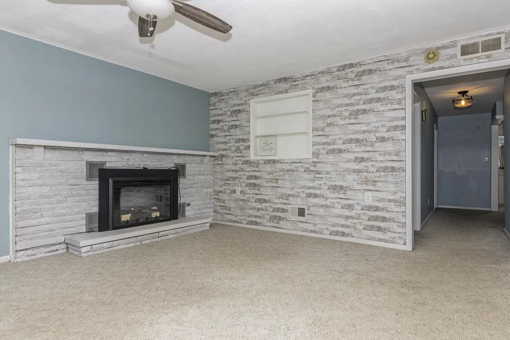 124 Peterson Drive Cheshire Township, MI 49055