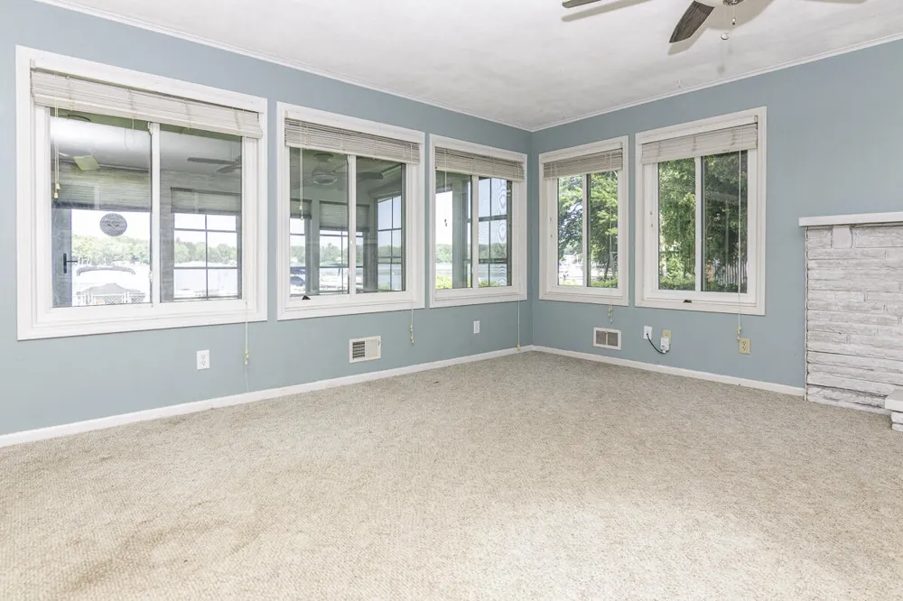 124 Peterson Drive Cheshire Township, MI 49055