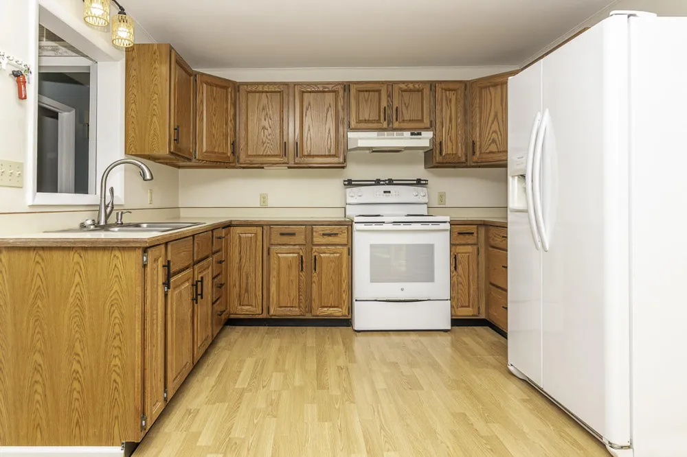 124 Peterson Drive Cheshire Township, MI 49055