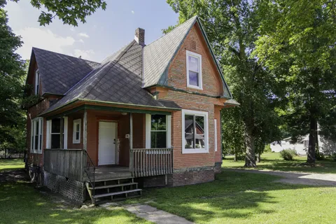 205 W Sherwood Street
