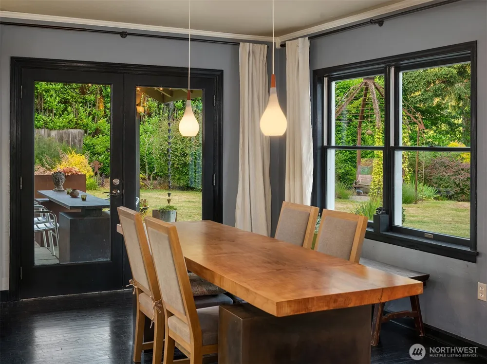 8416 SW 216th Street Vashon, WA 98070