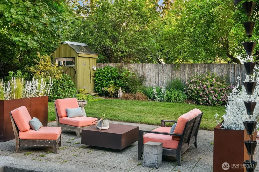 8416 SW 216th Street Vashon, WA 98070