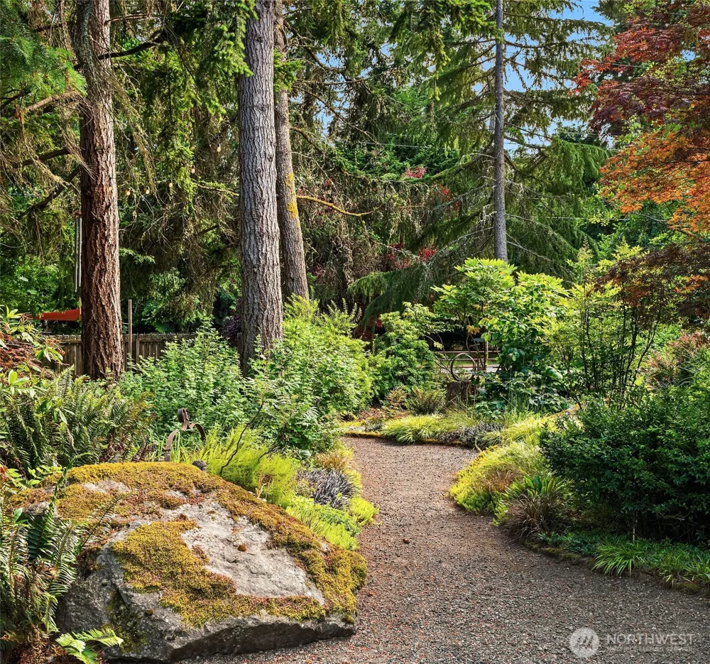 8416 SW 216th Street Vashon, WA 98070