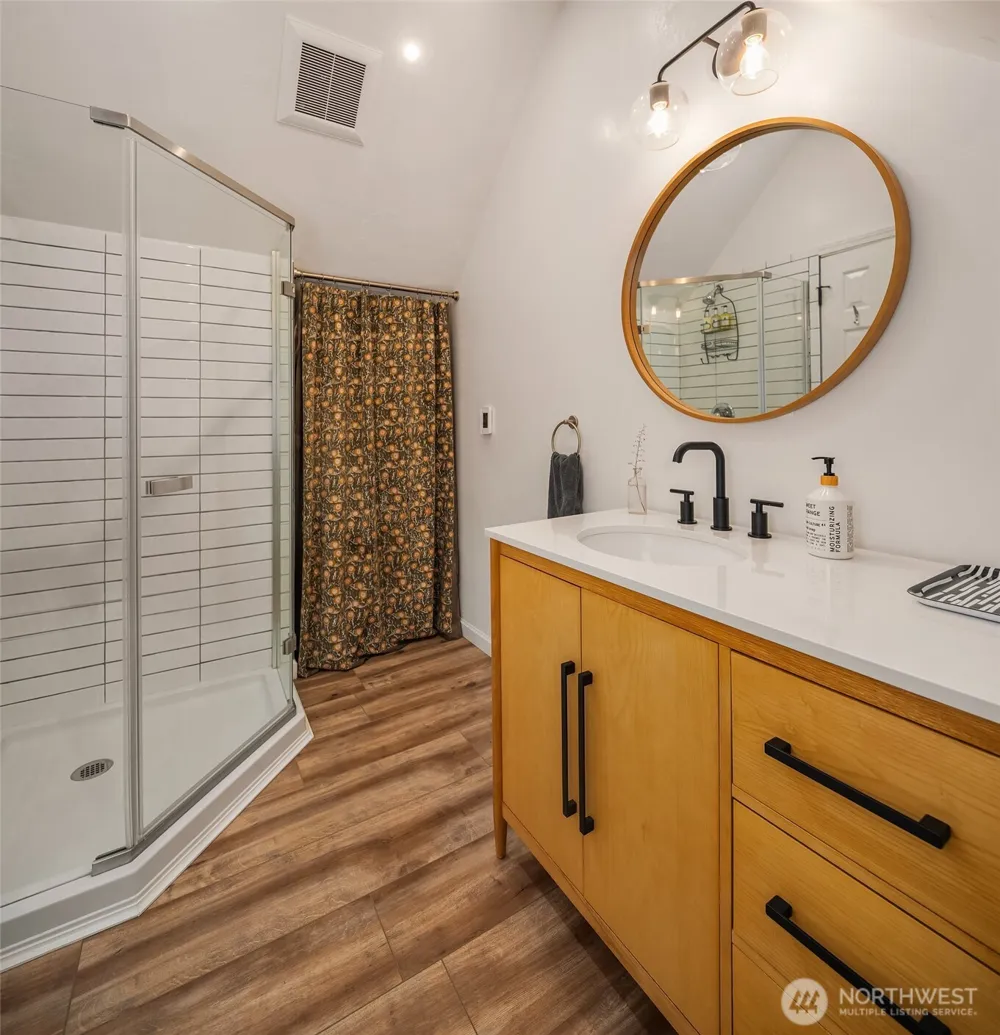 8416 SW 216th Street Vashon, WA 98070